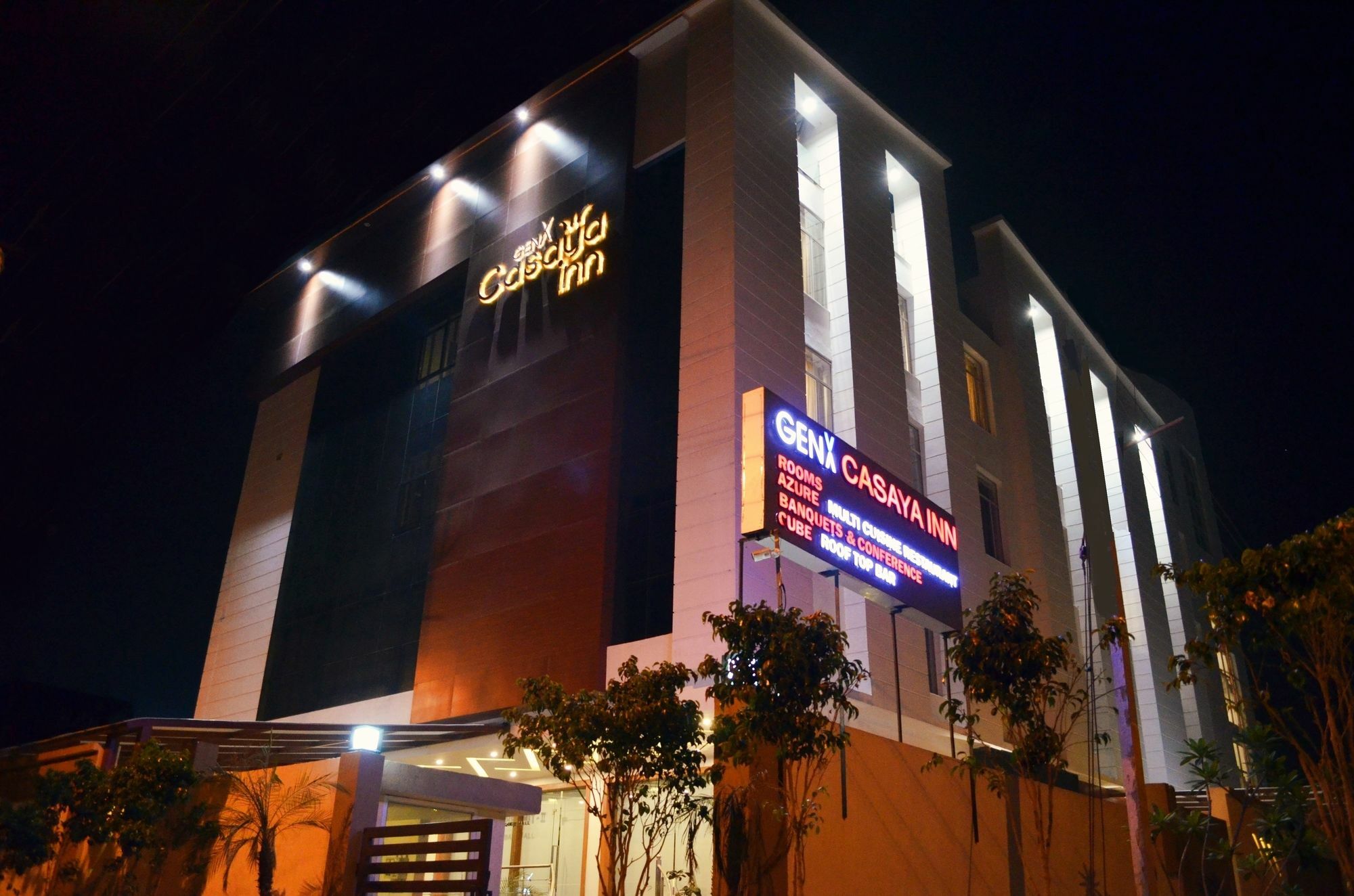 Hotel Casaya Inn Chinhat エクステリア 写真